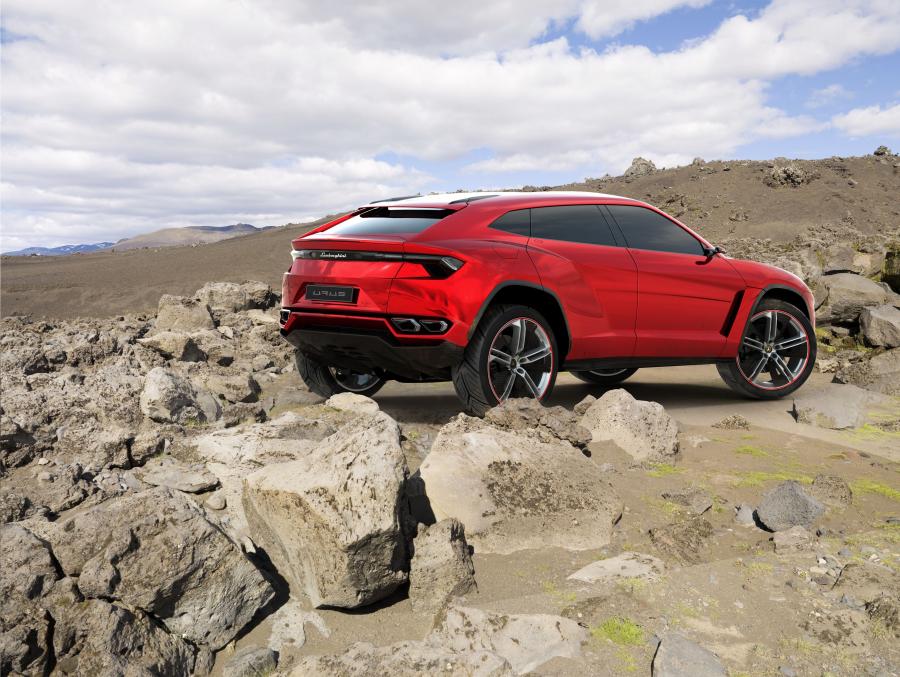  Lamborghini Urus Concept 2012 года  (фото 6 из 15)